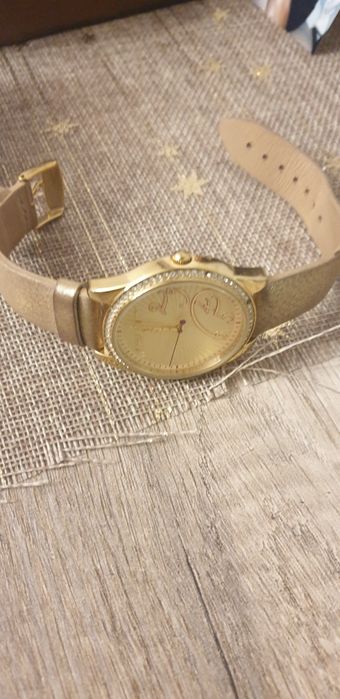 Часовник Miss Sixty златист