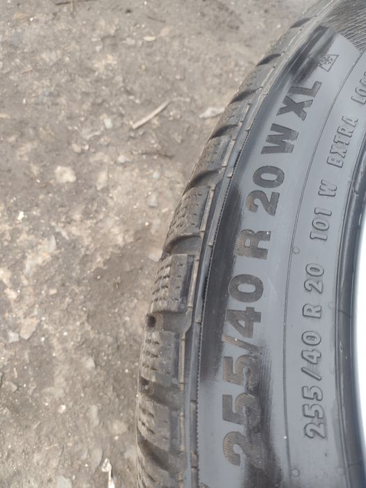 Перфектни 4бр.255/40/20. Continental TS850 AO dot2320