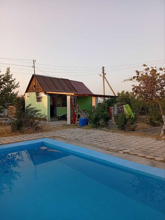 Продам Дачу 18 соток земли. Документы кадастр всё есть.