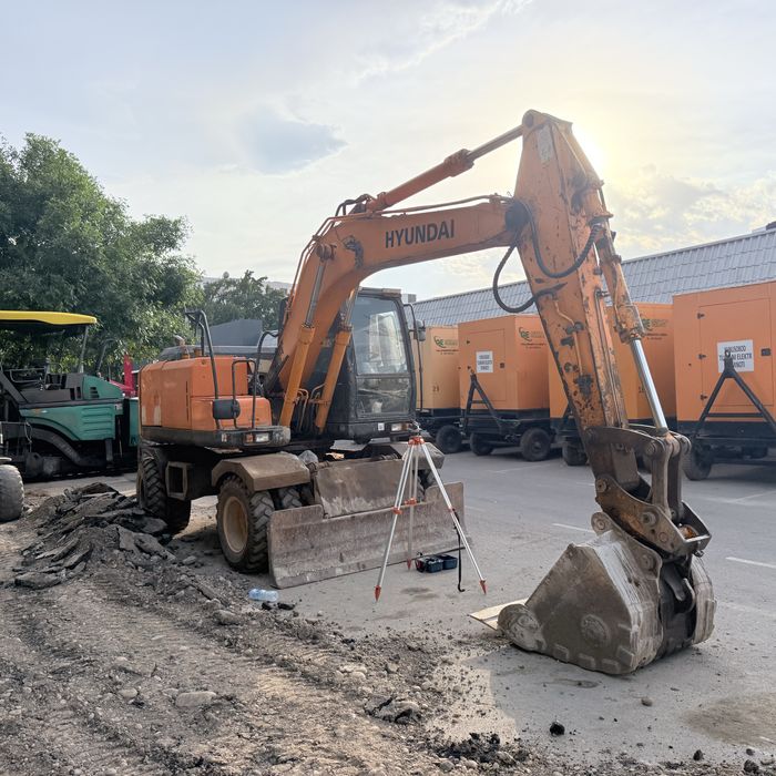 HYUNDAI 140 Ekskovator sotiladi