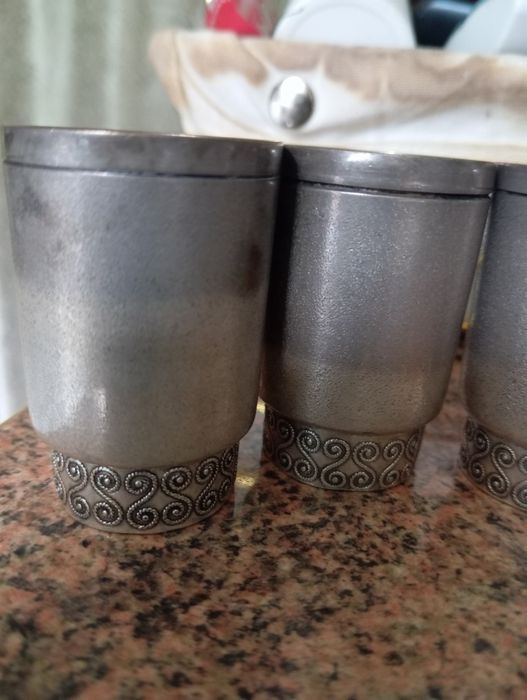 Продам мельхиор рюмки