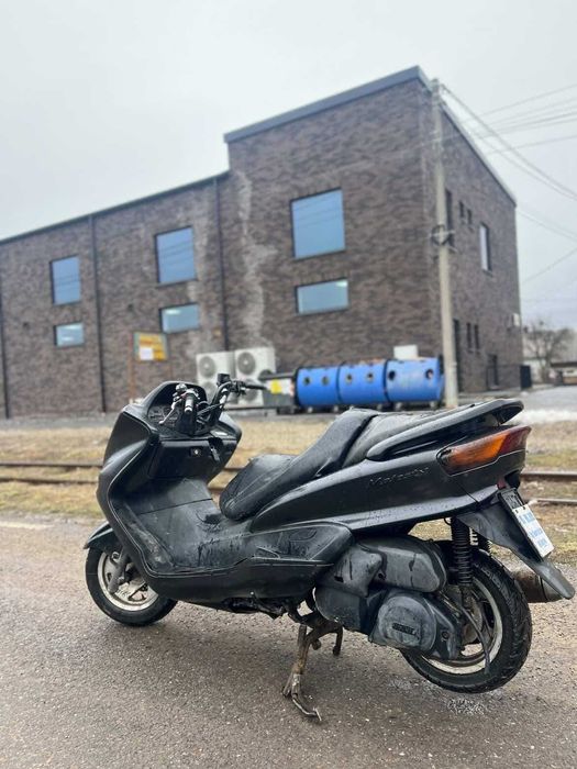 schimb scuter yamaha 250 pe trotineta electrica sau iphon 15 proo