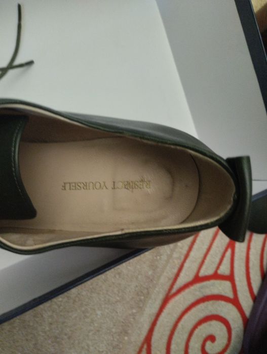 Продам модельные туфли кожаные