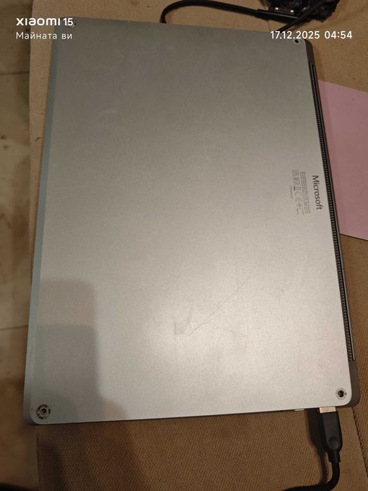 Лаптоп Microsoft Surface