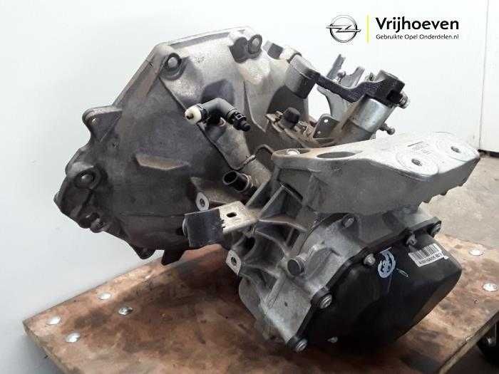 Cutie de viteze Opel Astra J K 1.6 benzina A16xer A14xer 5+1 Trepte