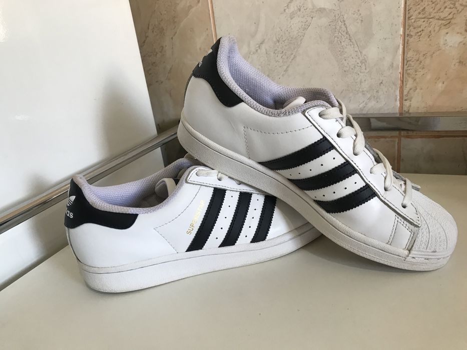 Adidas Superstar