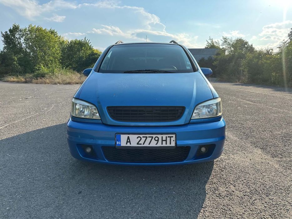 Opel Zafira OPC
