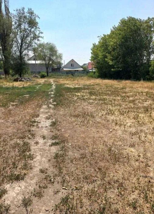 Сдам в аренду земельный участок 10 соток