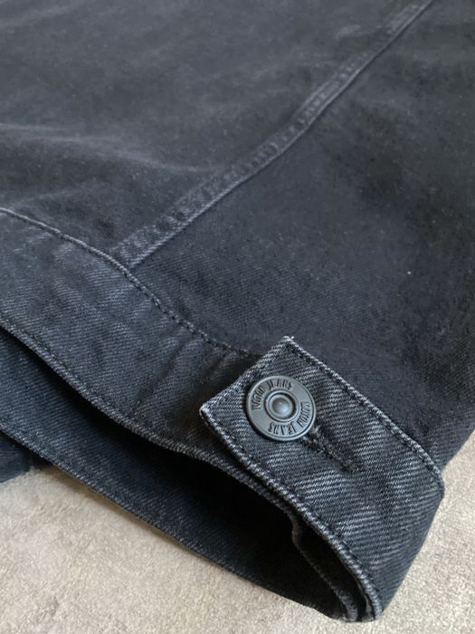 Куртка джинсовая