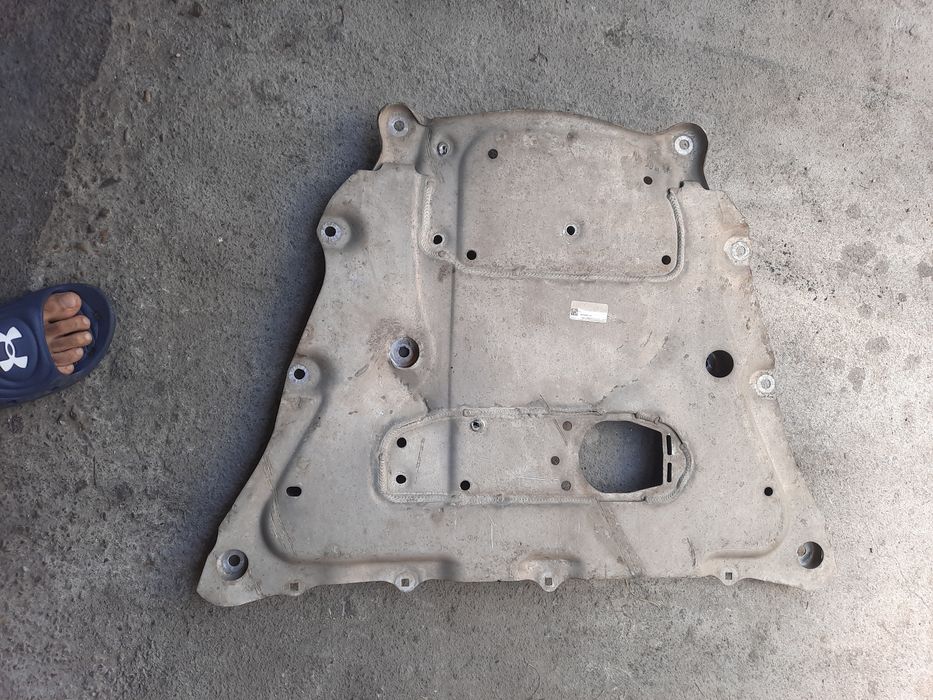 Scut protecție X5 2020