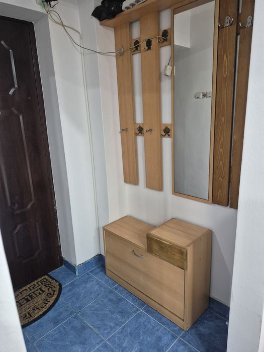 Vand garsoniera pe Ostrovului Bl 4