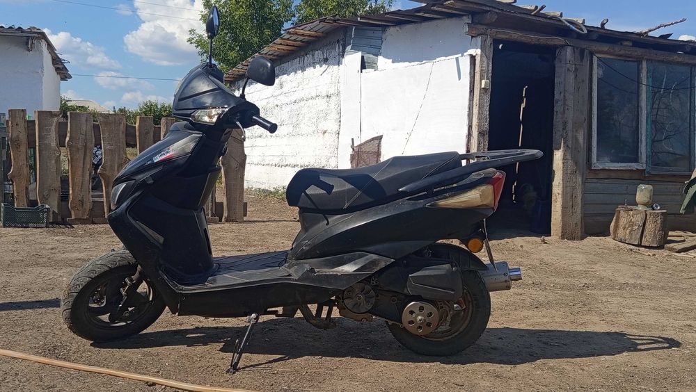 Скутер м8 125 куб