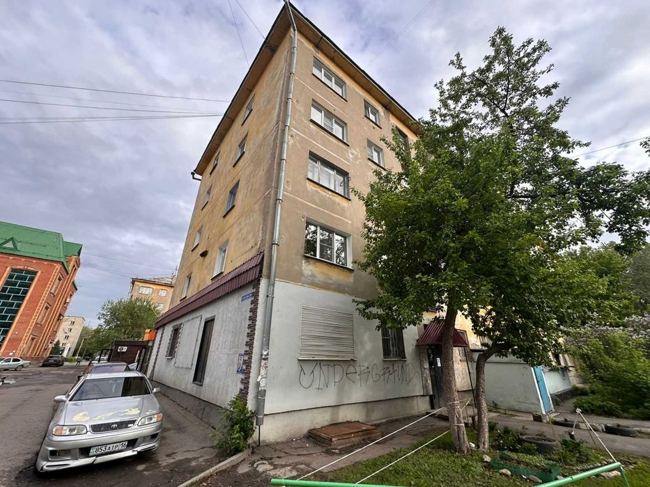 В продаже 3х ком квартира Крылова 80