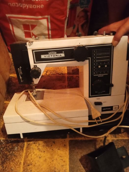 Шевна машина Виктория