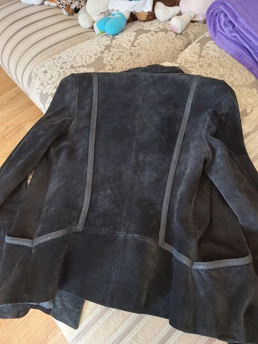 Замшевый пиджак чёрный