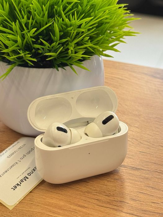 AirPods Pro 1 gen.