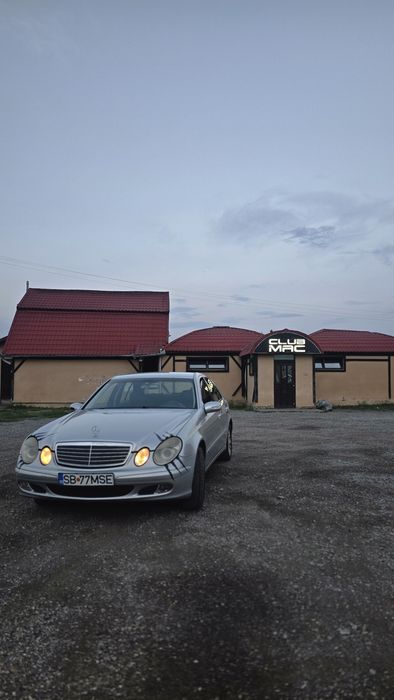 Mercedes-Benz E270 CDI