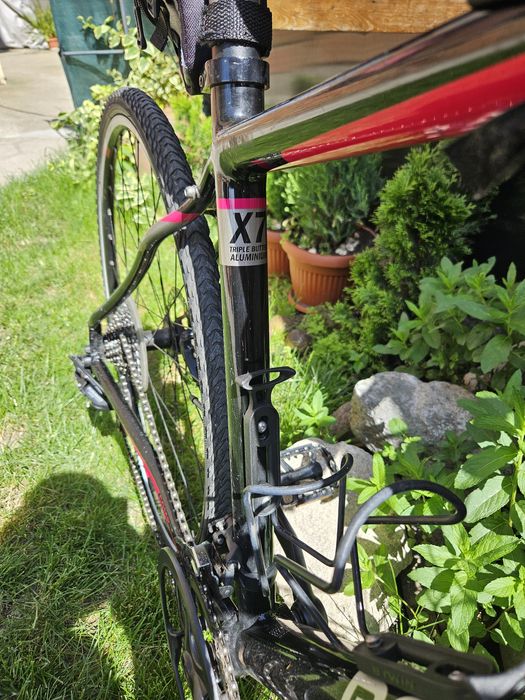 Продавам Boardman