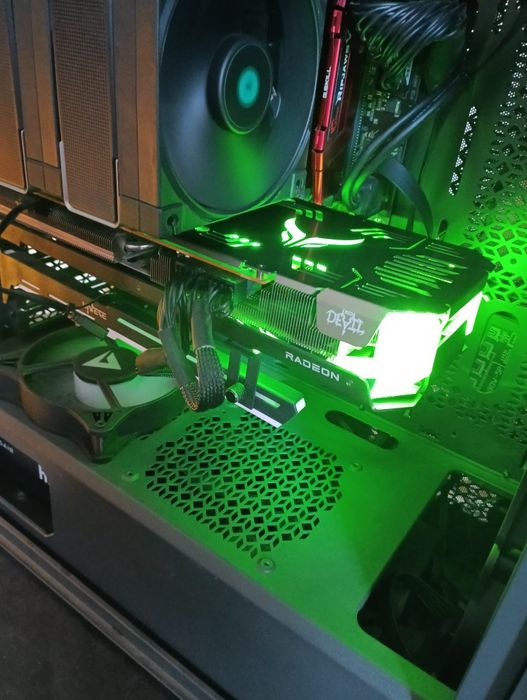 Plăci video Nvidia/ Amd / intel