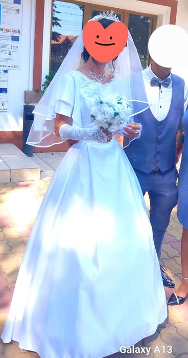 Vând rochie de mireasa predare personală