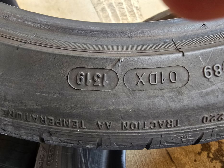 Гуми 265/40/18 и 235/40/18 Michelin спорт пакет Porsche