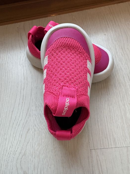 Маратонки adidas