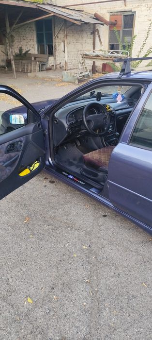 Продам машину срочно