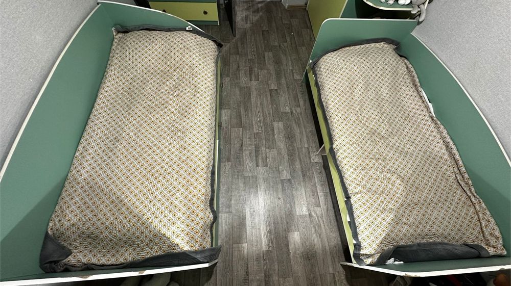 Продам кровать оба 10.000