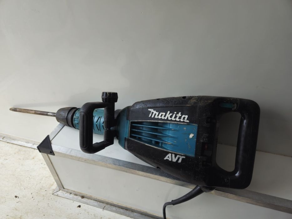 Demolator Makita HM1214C