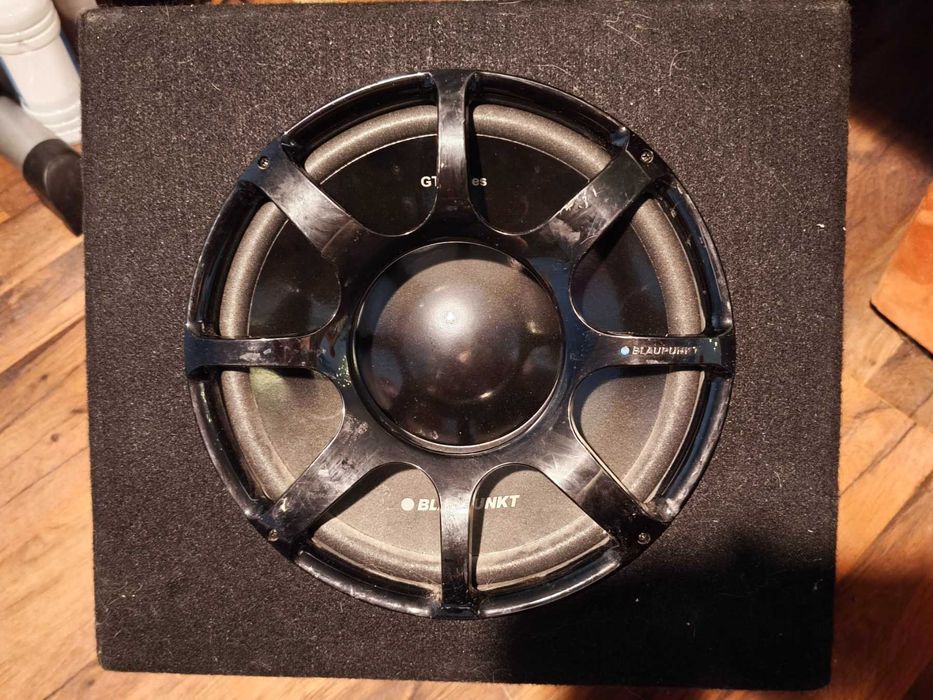 Суббуфер, усилвател и кабели