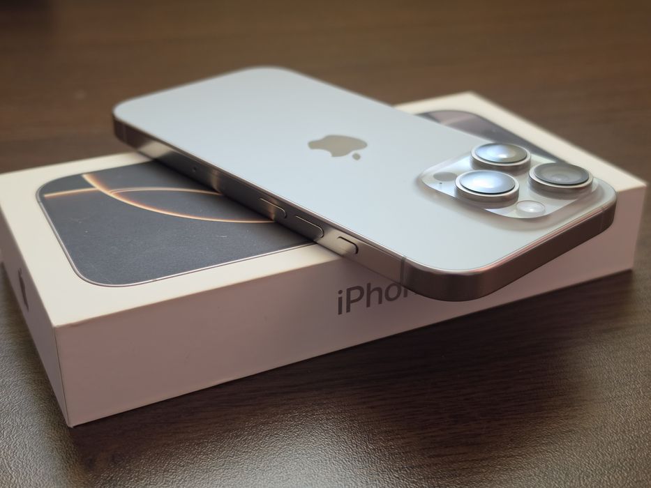 iPhone 16 Pro 512GB Natural Titanium