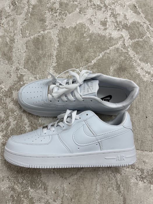 Nike air force white