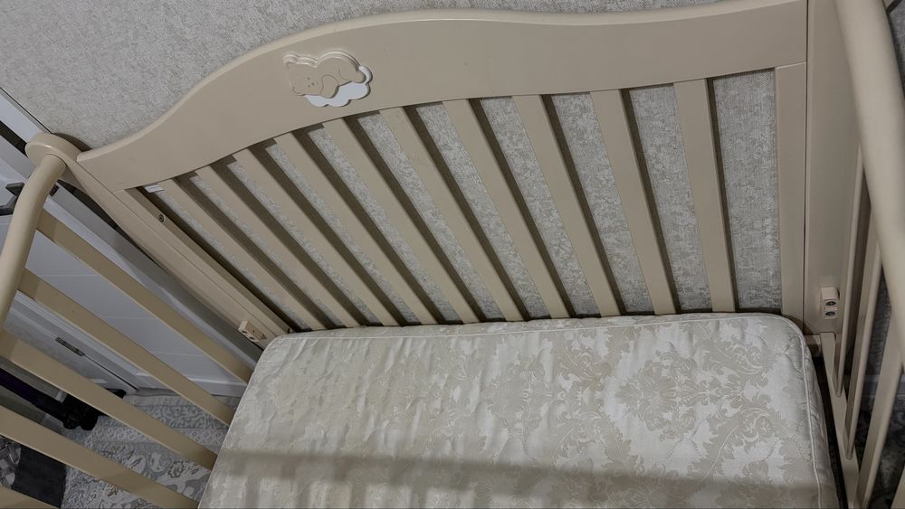 Продам Детский кровать