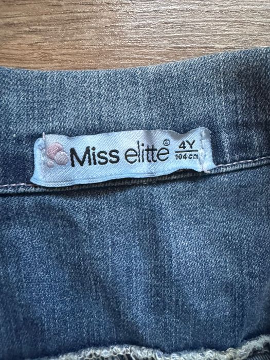 Двойка на девочку джинсовая на 4года