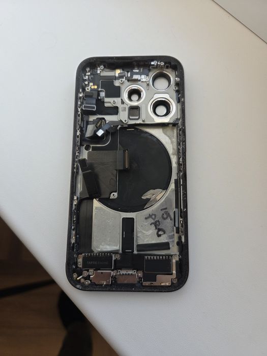 Carcasa Mijloc capac iphone 15 Pro