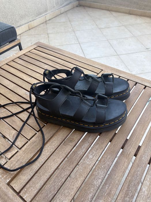 Сандали Dr. Martens Nartilla