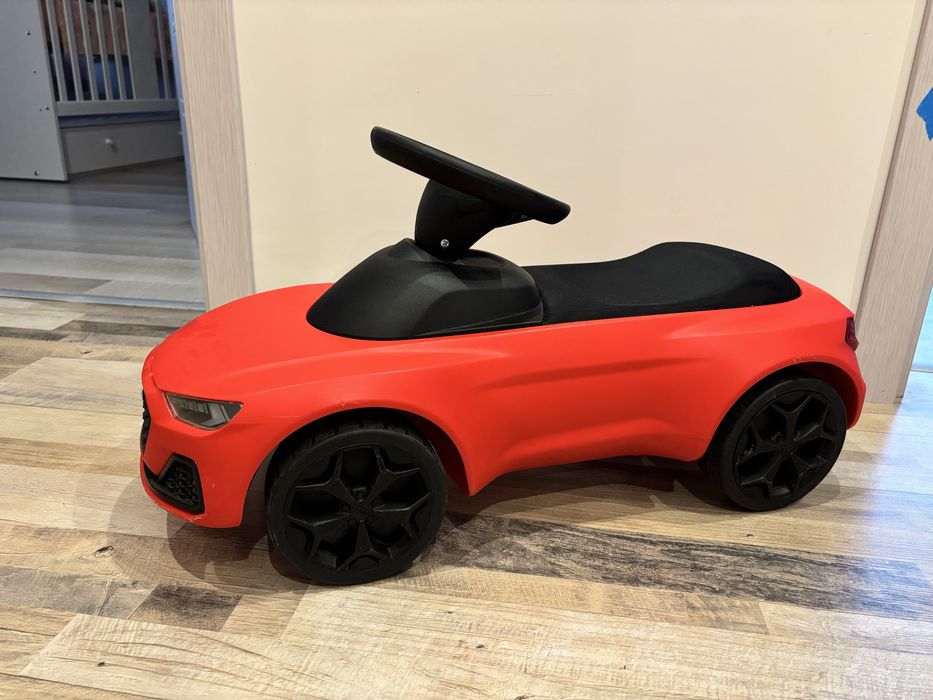 Детска кола за бутане Audi