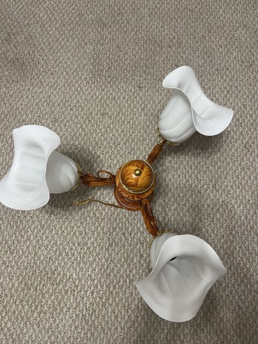 Люстра, светильник, продам