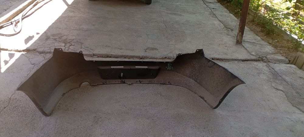 Задний бампер Лада Гранта