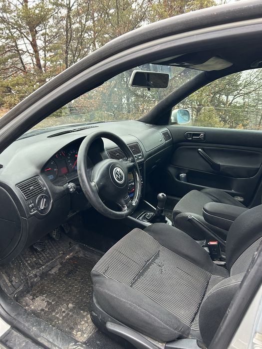 Продавам golf 4 1.9 110