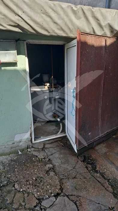 Продава се Къща в Асеновград - 1100 кв.м за 35 €/кв.м - Снимка #1