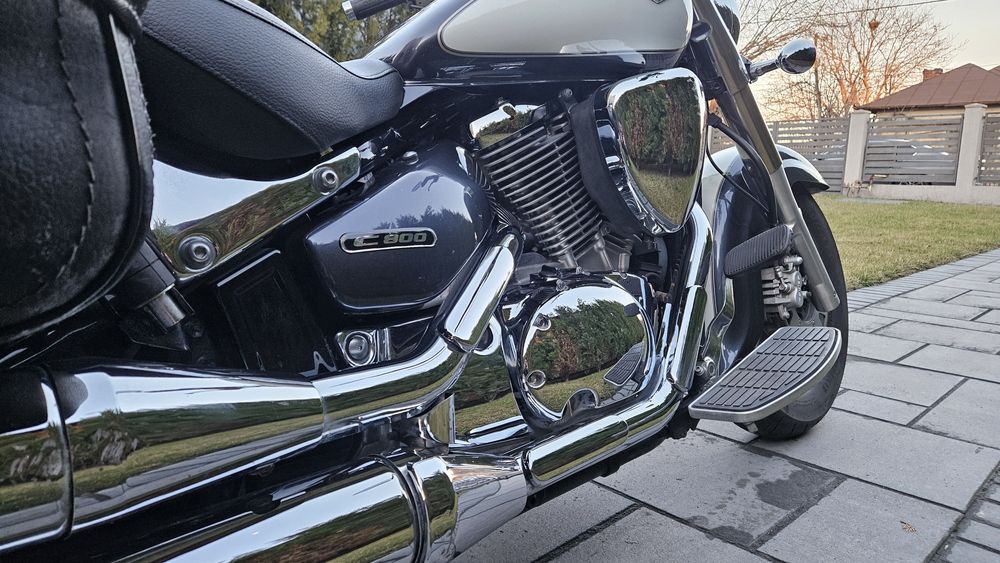 Suzuki intruder VL800C