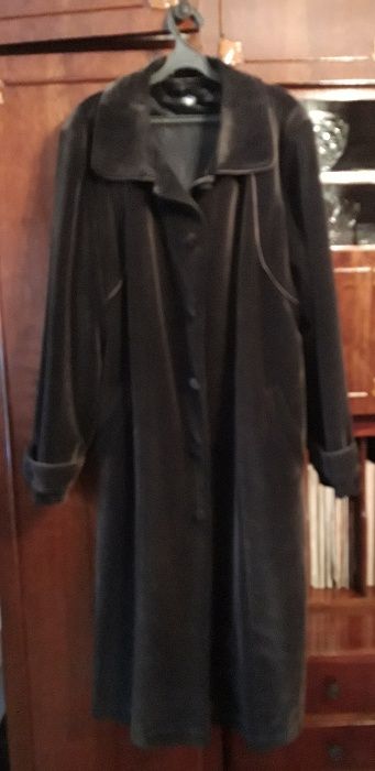 Пальто-плащ жен 54-56 размер