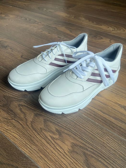 Спортно елегантни обувки НОВИ естествена кожа