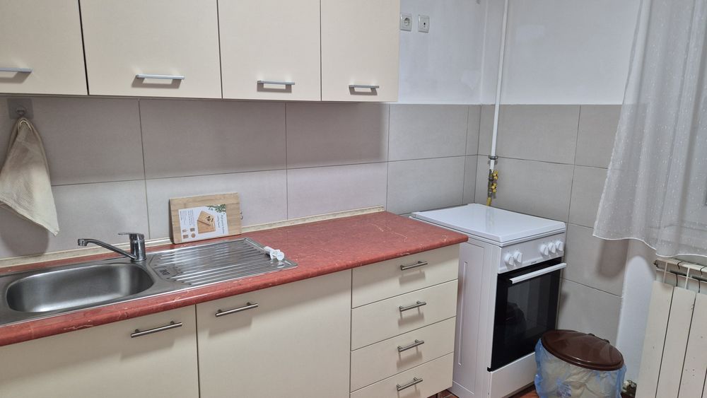 Inchiriez apartament Matei Basarab