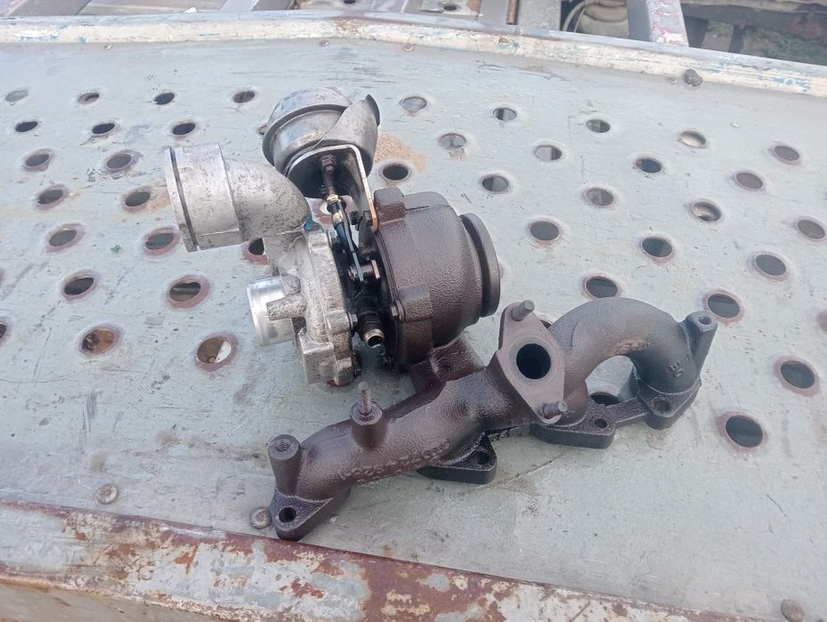 Turbina vw touran 2.0 tdi