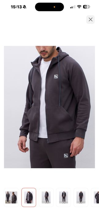 Спортивный костюм