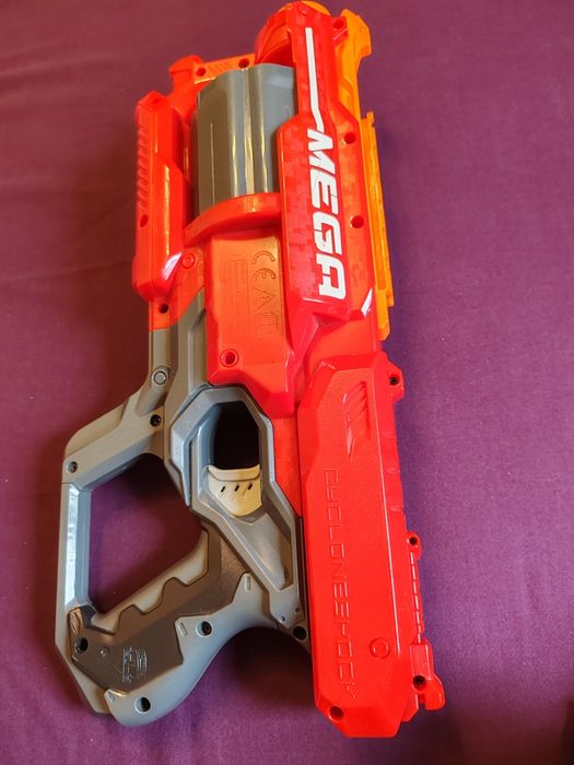 Nerf Mega jucarie pt exterior