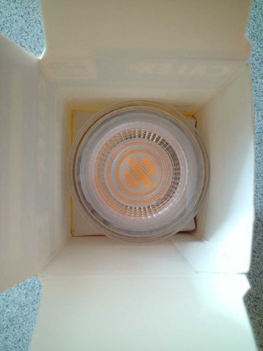 Bec led Calex, MR16, 12V, 6W, 420lumeni, 2700K