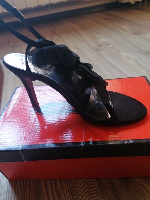 Sandale elegante nr. 37